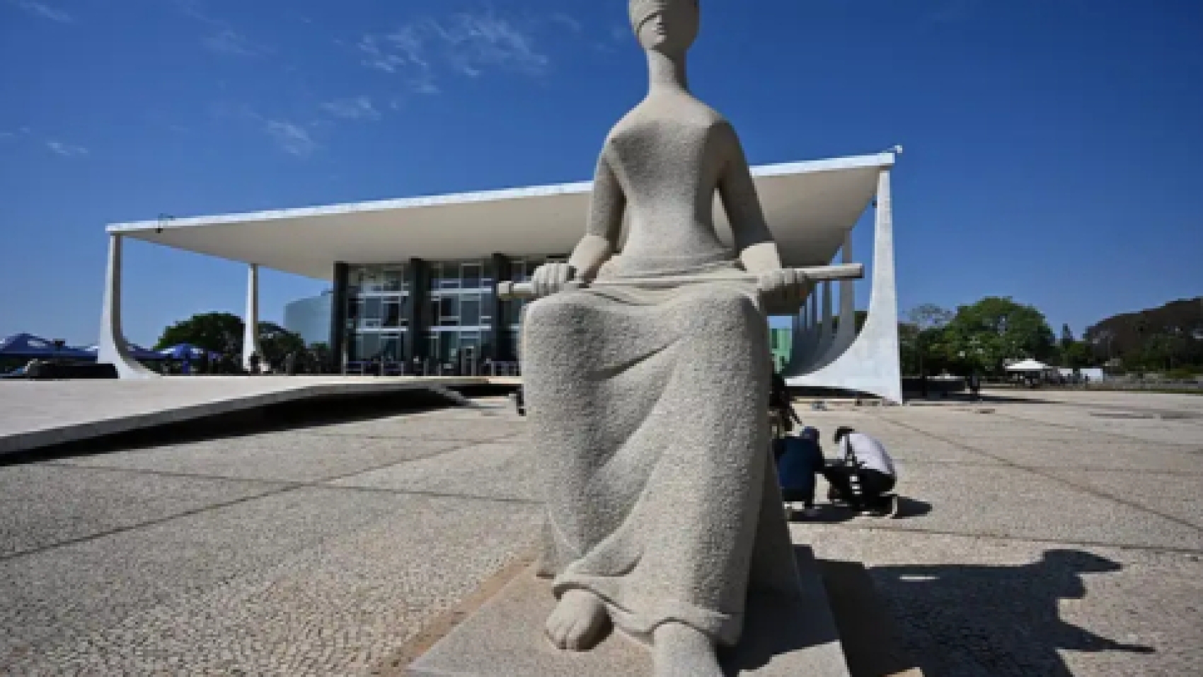 STF - Exclusão ISS da base Pis-Confins